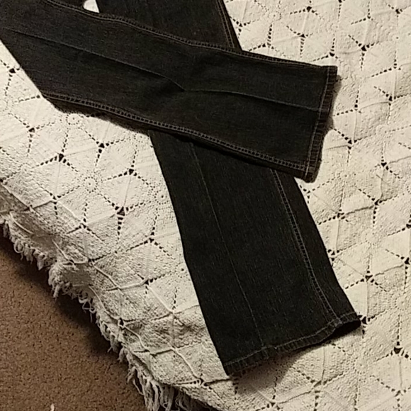 Jeans - Picture 2 of 4